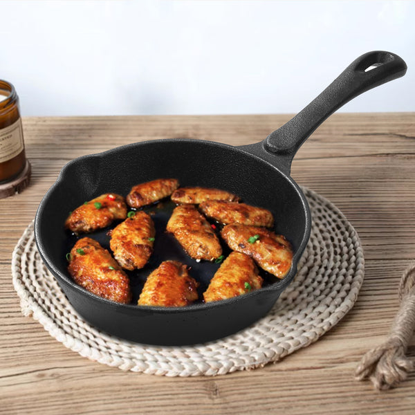 20cm Cast Iron Pot, Retro Portable Cast Iron Pot, Can Be Used for Camping/home Cooking, Even Heating, Size: 37*20*4.5cm (black)