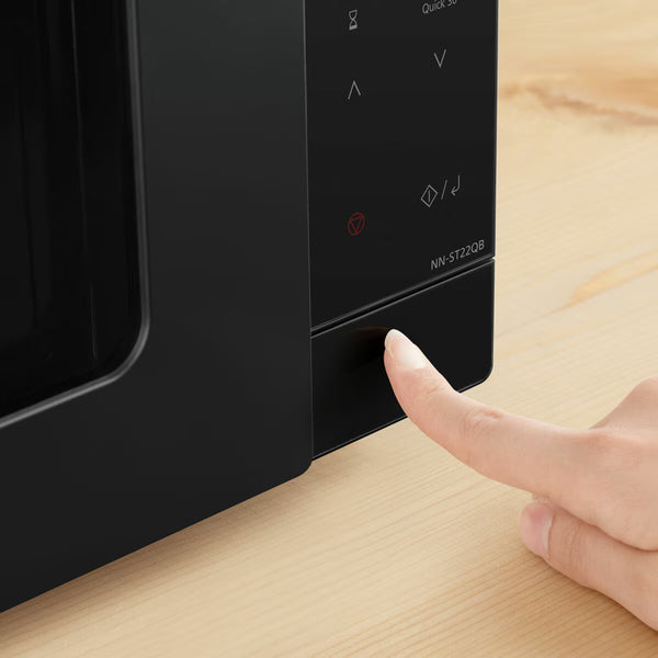 Panasonic 20L Solo Microwave, Black, NN-ST22QBBPQ