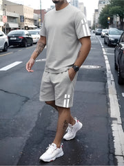 A Stylish Two-Piece Summer Outfit for Men, Featuring a Short-Sleeve Round-Neck T-Shirt And Shorts with Pockets