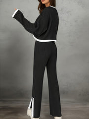 Women'S Short Color-Blocked Long-Sleeve Top with Solid Color Pants, a Casual And Stylish Outfit for Christmas