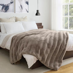 Faux Rabbit Fur Blanket in 3 Colours, 234 X 249 Cm