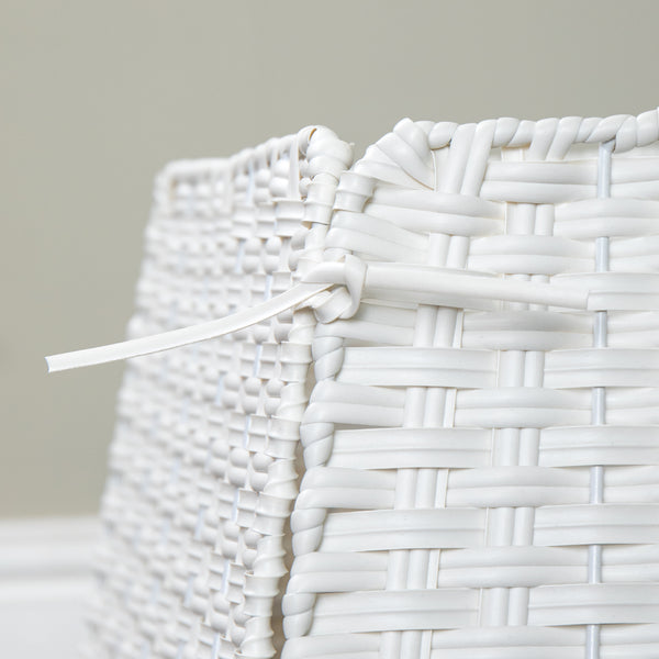 47cm x 46cm Samuel Alexander Foldable Faux Rattan Christmas Tree Skirt in White