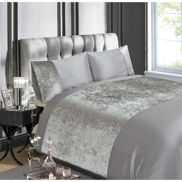 VelvetGlow Crushed Velvet Panel Duvet Cover Set – Luxury Shimmer Bedding with Soft Silky Finish | Glam Hotel-Style Bedroom Look | Easy-Care Polycotton | Single, Double, King & Super King Sizes | Includes Pillowcases | Fast UK Dispatch