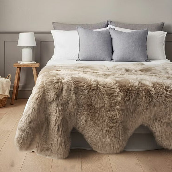Bowron Longwool 100% Sheepskin Octo Rug, Dover