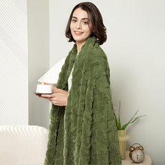A Plush And Comfortable Velvet Throw, Perfect for Any Season, This Durable And Reversible Blanket Makes an Excellent Gift. It'S Versatile And Cozy, Ideal for Use on a Couch, Sofa, in The Bedroom, Living Room, Or Office