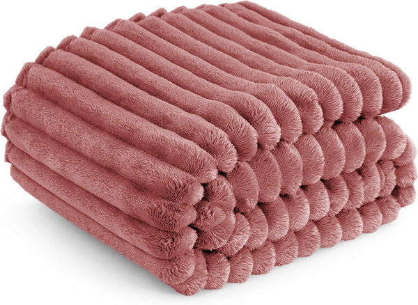 Bedsure Fleece Throw Blanket for Sofa - Fluffy Cosy Warm Blankets for Bed, Soft Cute Single Throw Gifts for Women and Girls, off White, 130X170 Cm