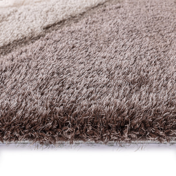 Luxury Soft Shaggy Area Rug – Modern Non-Shedding Geometric Triangles Design, High-Pile Plush Living Room Carpets, Large Thick Rug for Bedroom, Kitchen, Lounge & Home Décor – Contemporary Floor Rug & Mats