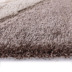 Luxury Soft Shaggy Area Rug – Modern Non-Shedding Geometric Triangles Design, High-Pile Plush Living Room Carpets, Large Thick Rug for Bedroom, Kitchen, Lounge & Home Décor – Contemporary Floor Rug & Mats