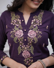Women'S Embroidered Neck Kurta Set with Pant And Plain Dupatta
