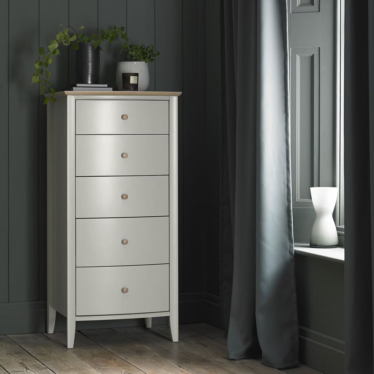 Bentley Designs Whitby Scandi Oak & Soft Grey 5 Drawer Chest of Drawers