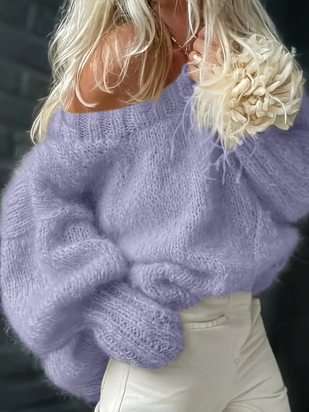 A Soft And Cozy Short Sweater with a Laid-Back Vibe, Perfect for Versatile Styling