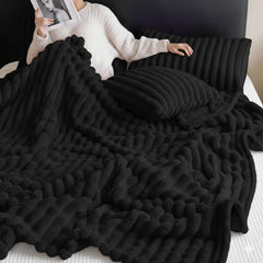 Traditional-Style Plush Double-Layer Leisure Fur Throw Blanket | Soft, Warm & Cozy for Couch, Bed, Office, and Travel - Ideal for Air Conditioning, Travel, and Siesta Use, Christmas Present, Champagne Polyester