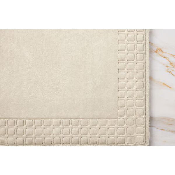 Paramount Memory Foam Plush Bath Mat in Cream, 60 X 91 Cm