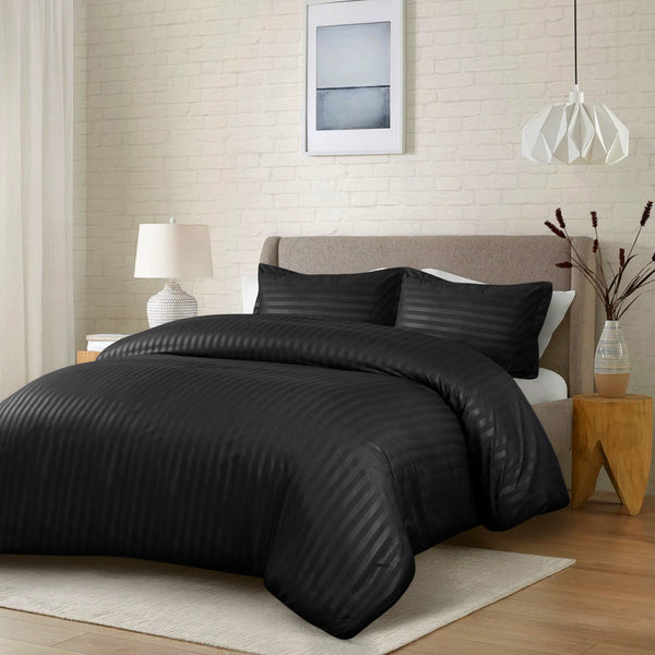 Premium Hotel Quality Satin Stripe Duvet Cover Set Double with Pillowcases | Reversible Soft Quilt Bedding | Easy Care Breathable Luxury Quilt Cover