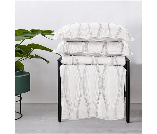 Luxury 3-Piece Embossed Quilted Bedspread Set – Super Soft All-Season Microfiber Comforter with Matching Pillow Shams, Elegant Wave Design, Bed Throw Single Double King Size, Lightweight Yet Warm Modern Bedding Set, Ideal for Modern or Traditional Homes