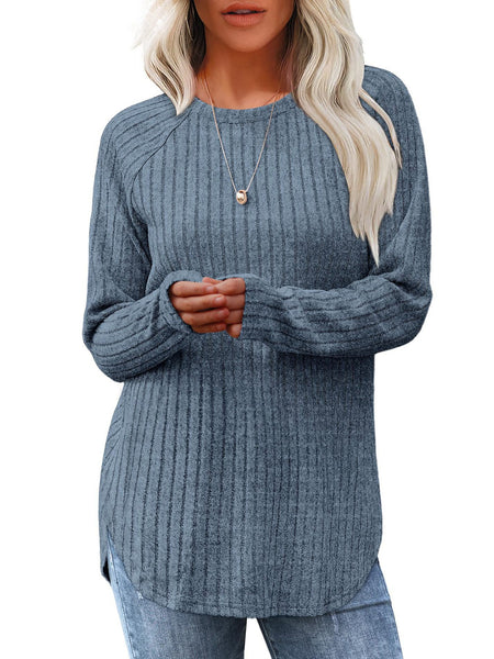 Ladies' Basic Long-Sleeve Sweater, Loose-Fit Top with Elegant Crew Neck.