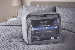 Luxury Washed Microfibre Seersucker Comforter Duvet Quilt – Soft & Lightweight All Season Bedding – White & Grey – Single, Double & King Size