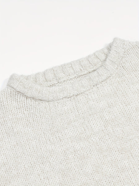 A Soft And Cozy Short Sweater with a Laid-Back Vibe, Perfect for Versatile Styling