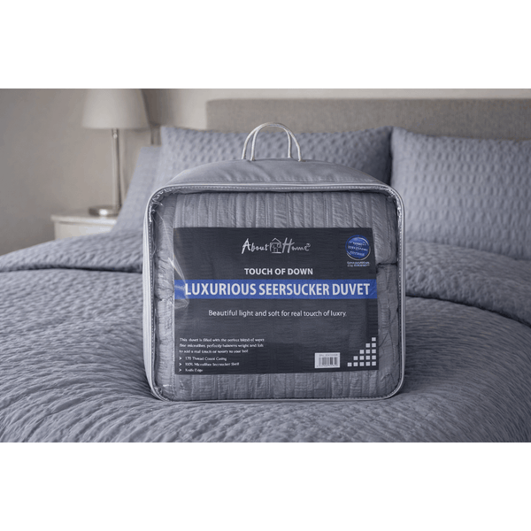 Luxury Washed Microfibre Seersucker Comforter Duvet Quilt – Soft & Lightweight All Season Bedding – White & Grey – Single, Double & King Size