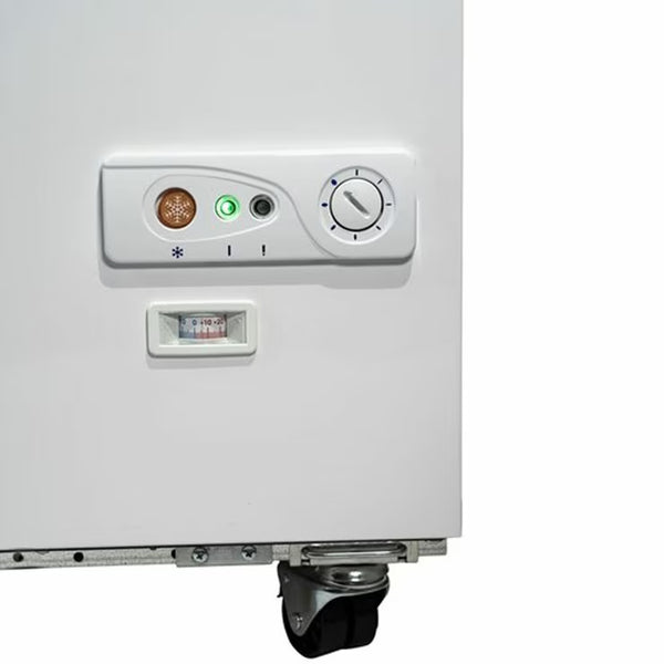 Contender FZC019 Commercial 655L Twin Lid Chest Freezer, D Rated in White