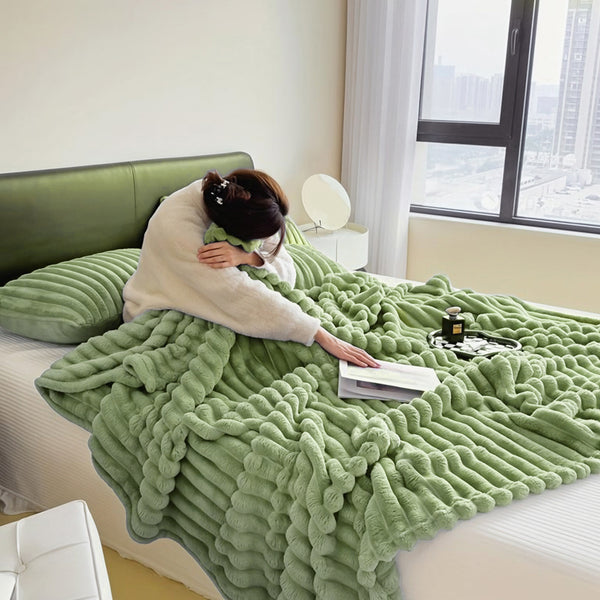 Luxurious Faux Rabbit Fur Throw Blanket - Ultra-Soft & Warm All-Season Luxury Blanket, Double-Sided Plush Fur for Couch, Bed, Travel, Office - Machine Washable, Elegant Home Decor Gift for Valentine'S Day, Housewarming, Birthday