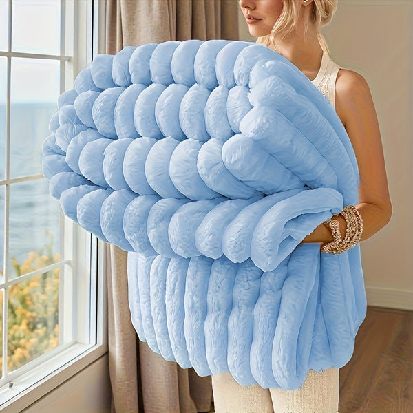 1pc Thickened Blanket Soft And Comfortable Faux Rabbit Hair Reversible Blanket Thermal Blanket Nap Blanket Air Conditioning Blanket Office Outdoor Camping Gift Blanket Perfect for All Seasons