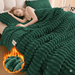 Traditional-Style Plush Double-Layer Leisure Fur Throw Blanket | Soft, Warm & Cozy for Couch, Bed, Office, and Travel - Ideal for Air Conditioning, Travel, and Siesta Use, Christmas Present, Champagne Polyester