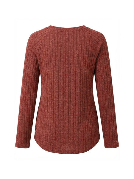 Ladies' Basic Long-Sleeve Sweater, Loose-Fit Top with Elegant Crew Neck.