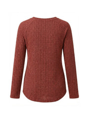 Ladies' Basic Long-Sleeve Sweater, Loose-Fit Top with Elegant Crew Neck.