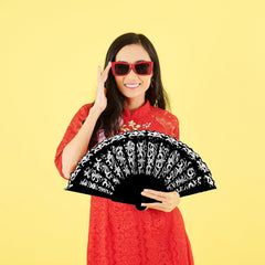Black Lace Spanish Fan for Women, One Size, Foldable Lace Fan, Hand Held Fan for Wedding Party, Fancy Dress Costume Accessory