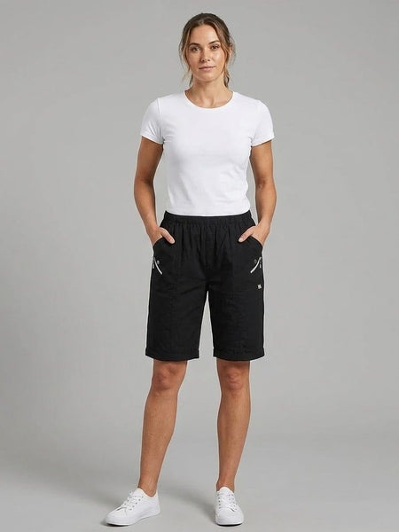 Women'S Casual Elastic Waist Cargo Shorts Lightweight Summer Knee Length Shorts, Multi Pocket Outdoor Walking Shorts Comfortable Relaxed Fit Shorts for Travel Holiday and Daily Wear Breathable Soft Fabric Pull On Shorts Practical Zip Pocket Design Versati
