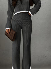 Women'S Short Color-Blocked Long-Sleeve Top with Solid Color Pants, a Casual And Stylish Outfit for Christmas