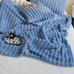 Luxurious Faux Rabbit Fur Throw Blanket - Ultra-Soft & Warm All-Season Luxury Blanket, Double-Sided Plush Fur for Couch, Bed, Travel, Office - Machine Washable, Elegant Home Decor Gift for Valentine'S Day, Housewarming, Birthday