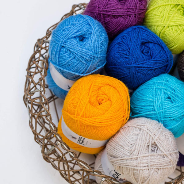 Korbond DK Beige Yarn - 100G Acrylic Wool - Lightweight, Hypoallergenic & Durable Double Knit Crochet Yarn Knitting Wool (290M Total)