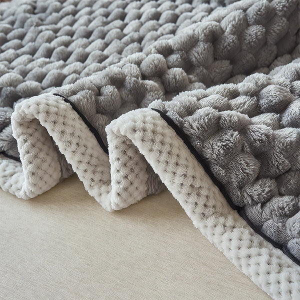 Weighted Blankets, 1pc Double Sided Milk Velvet Throw Blankets, Luxurious, Soft & Warm for Couch, Bed, Office, Car, Thickened All Season, Sofa & AC Warm Nap Blanket, Ideal Housewarming Gift, Single/Double/King/Super King