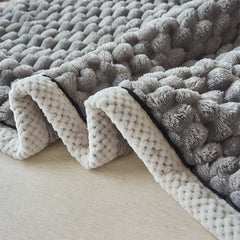 Weighted Blankets, 1pc Double Sided Milk Velvet Throw Blankets, Luxurious, Soft & Warm for Couch, Bed, Office, Car, Thickened All Season, Sofa & AC Warm Nap Blanket, Ideal Housewarming Gift, Single/Double/King/Super King