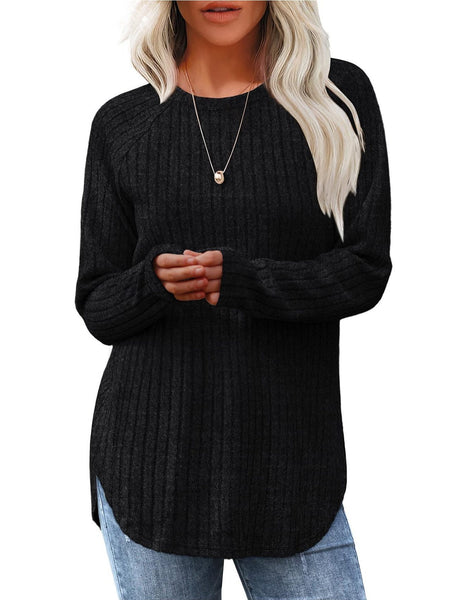 Ladies' Basic Long-Sleeve Sweater, Loose-Fit Top with Elegant Crew Neck.