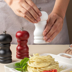 High Gloss Wooden Salt And Pepper Grinder Set