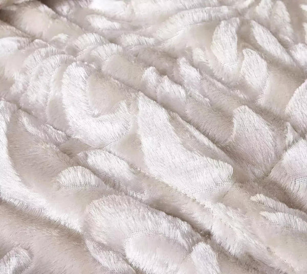 3pcs Embossed Bedspread Set - Coverless Comforter with 2 Pillow Shams, Lightweight All-Season Bedding - Soft Teddy Fleece Bedspread