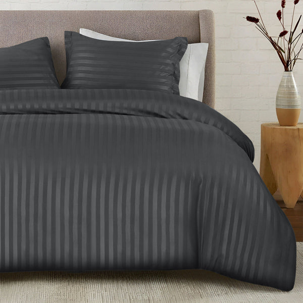 Premium Hotel Quality Satin Stripe Duvet Cover Set Double with Pillowcases | Reversible Soft Quilt Bedding | Easy Care Breathable Luxury Quilt Cover