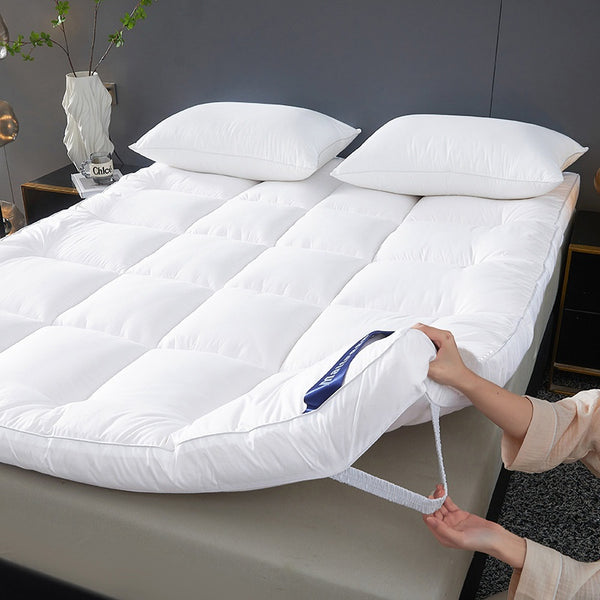 Luxury Mattress Topper Extra Thick 4-Inch/ 10cm Deep | Fitted Bed Mattresses Toppers with Soft Fiber | Single Double King Super King Small Double Sizes UK Bedding Size