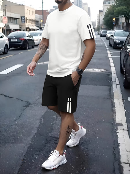 A Stylish Two-Piece Summer Outfit for Men, Featuring a Short-Sleeve Round-Neck T-Shirt And Shorts with Pockets