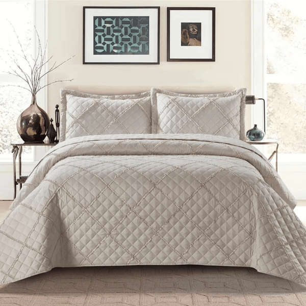 Embossed Ruffle Quilted Bedspread Bed Throw Single Double King size bedding set