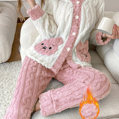 Autumn and Winter New Women's Long-Sleeve Robe Set with Embroidered Bear Pocket Design, Warm and Comfortable Loose-Fit Casual Home Wear