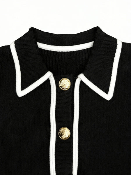 Women's Pullover Sweater for Autumn/Winter, Can Be Worn as an Inner or Outer Layer, Comfortable, Warm, Elegant, and Features a Spicy Design with a Spliced Lapel and Exquisite Metal Buttons. Suitable for Commuting, Dates, and Valentine's Day