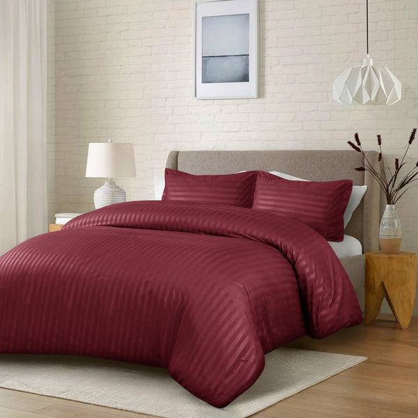 Premium Hotel Quality Satin Stripe Duvet Cover Set Double with Pillowcases | Reversible Soft Quilt Bedding | Easy Care Breathable Luxury Quilt Cover