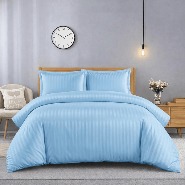 Luxurious Hotel Quality Egyptian Stripe Duvet/Quilt Cover Bedding Set with Pillowcases All Sizes Bedding Set - 3pcs Hypoallergenic Satin Stripes Microfiber Duvet Quilt Cover with Pillow Cases - Soft Comfortable, Durable Breathable & Anti-Wrinkle Duvet Cov
