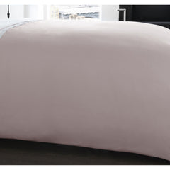 DreamEasy Sorrento White & Pink Duvet Cover Set With Pillowcases| 200 Thread Count 60% Cotton / 40% Polyester | Available in Blue, Teal or Mauve | Breathable & Comfortable Poly-Cotton Fabric | Available in All Key Sizes: Single, Double, King & Super King