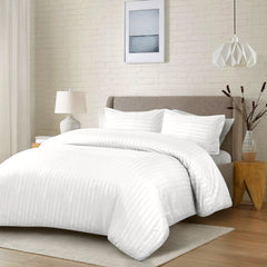 Premium Hotel Quality Satin Stripe Duvet Cover Set Double with Pillowcases | Reversible Soft Quilt Bedding | Easy Care Breathable Luxury Quilt Cover