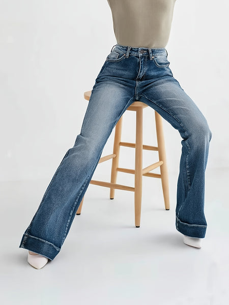 Women's Vintage Light Blue High-Waist Stretch Bootcut Jeans, Slim Fit with Tummy Control, Flattering and Leg-Lengthening, Y2K Street Style for Daily Casual Wear, Soft Washed, Breathable, Skin-Friendly, Suitable for All Seasons, Machine Washable